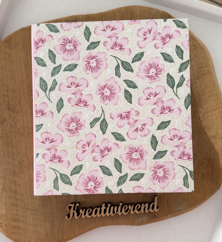 Klötzchen und Designerpapier
